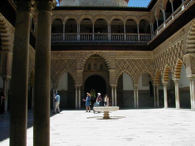 Patio de las Doncellas